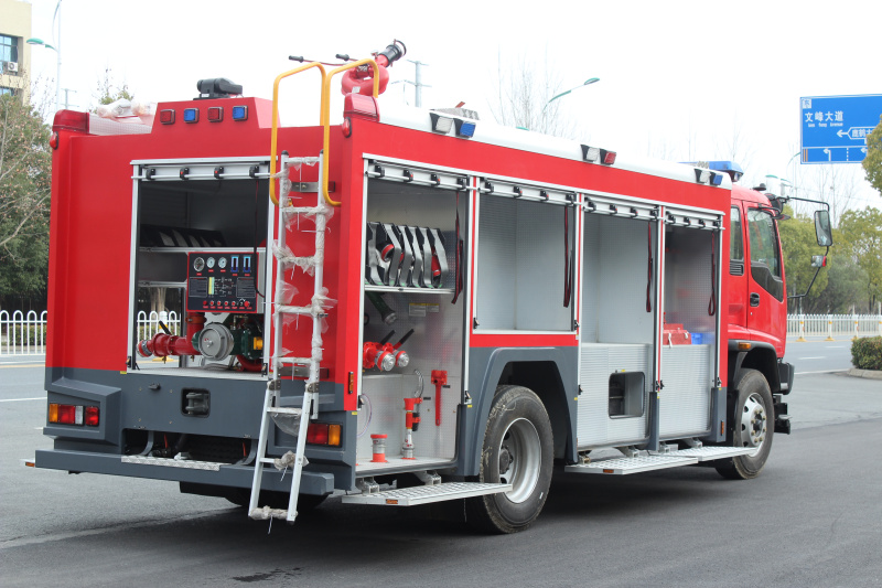 Nigeria Federal Fire Service Truck Isuzu technical drawing